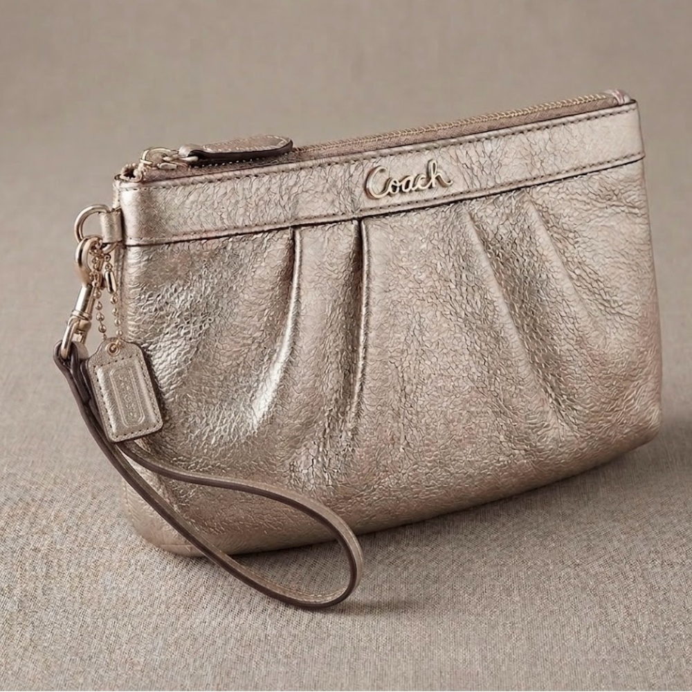 Vintage Coach Metallic Pleated Wristlet in Champagne Gold